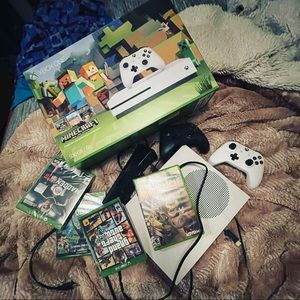 Xbox one and accessories